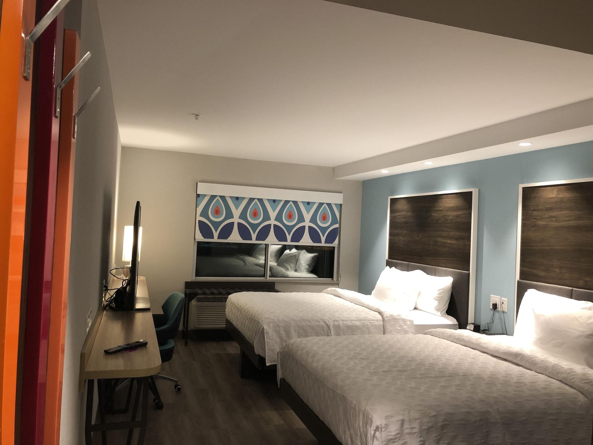 Tru By Hilton Edmonton Windermere Ngoại thất bức ảnh