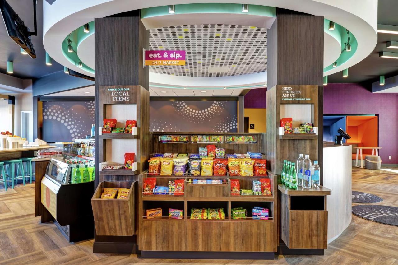 Tru By Hilton Edmonton Windermere Ngoại thất bức ảnh