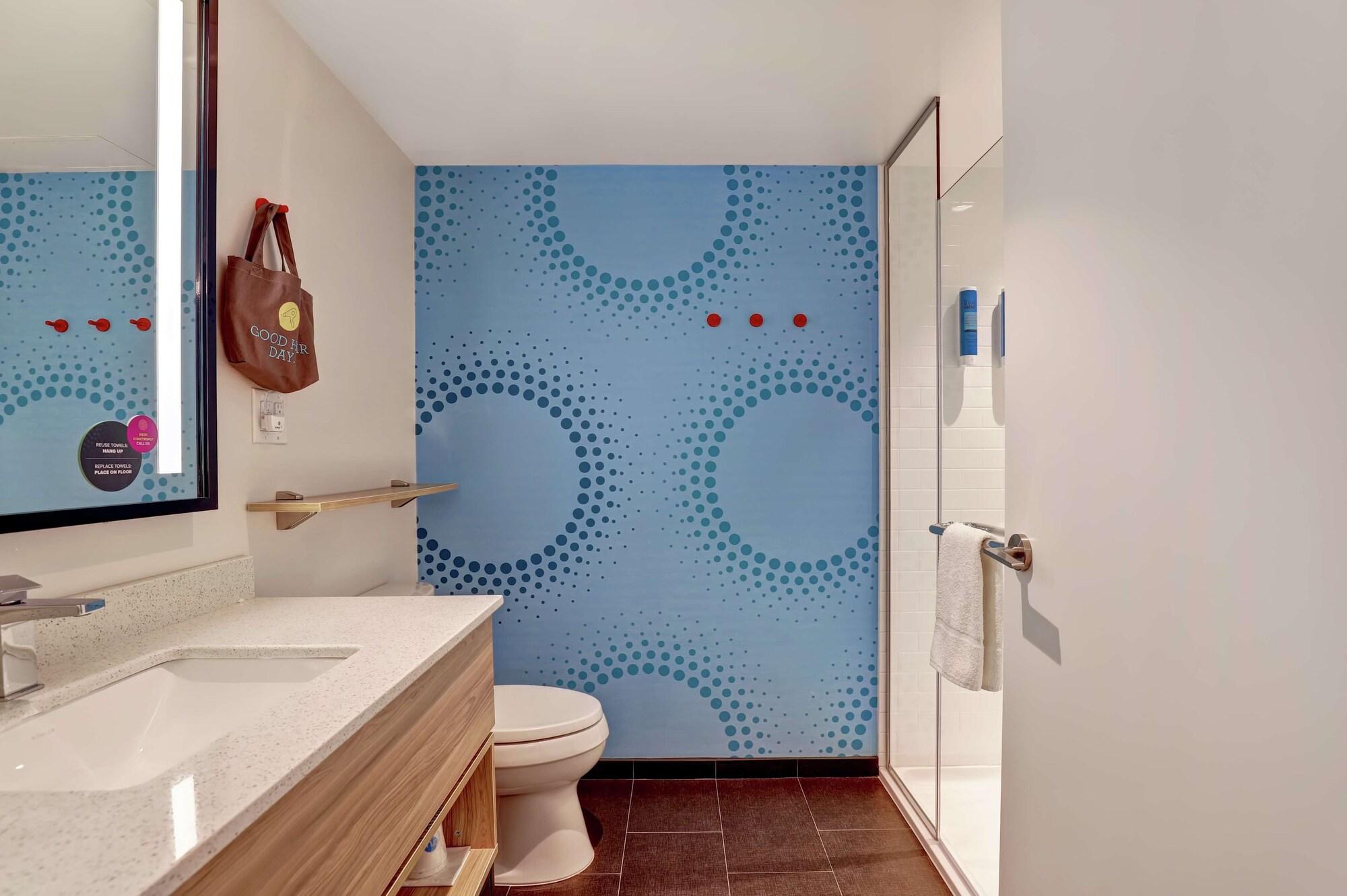 Tru By Hilton Edmonton Windermere Ngoại thất bức ảnh