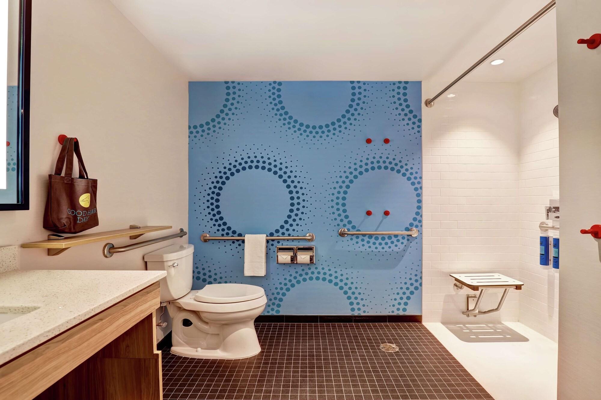 Tru By Hilton Edmonton Windermere Ngoại thất bức ảnh