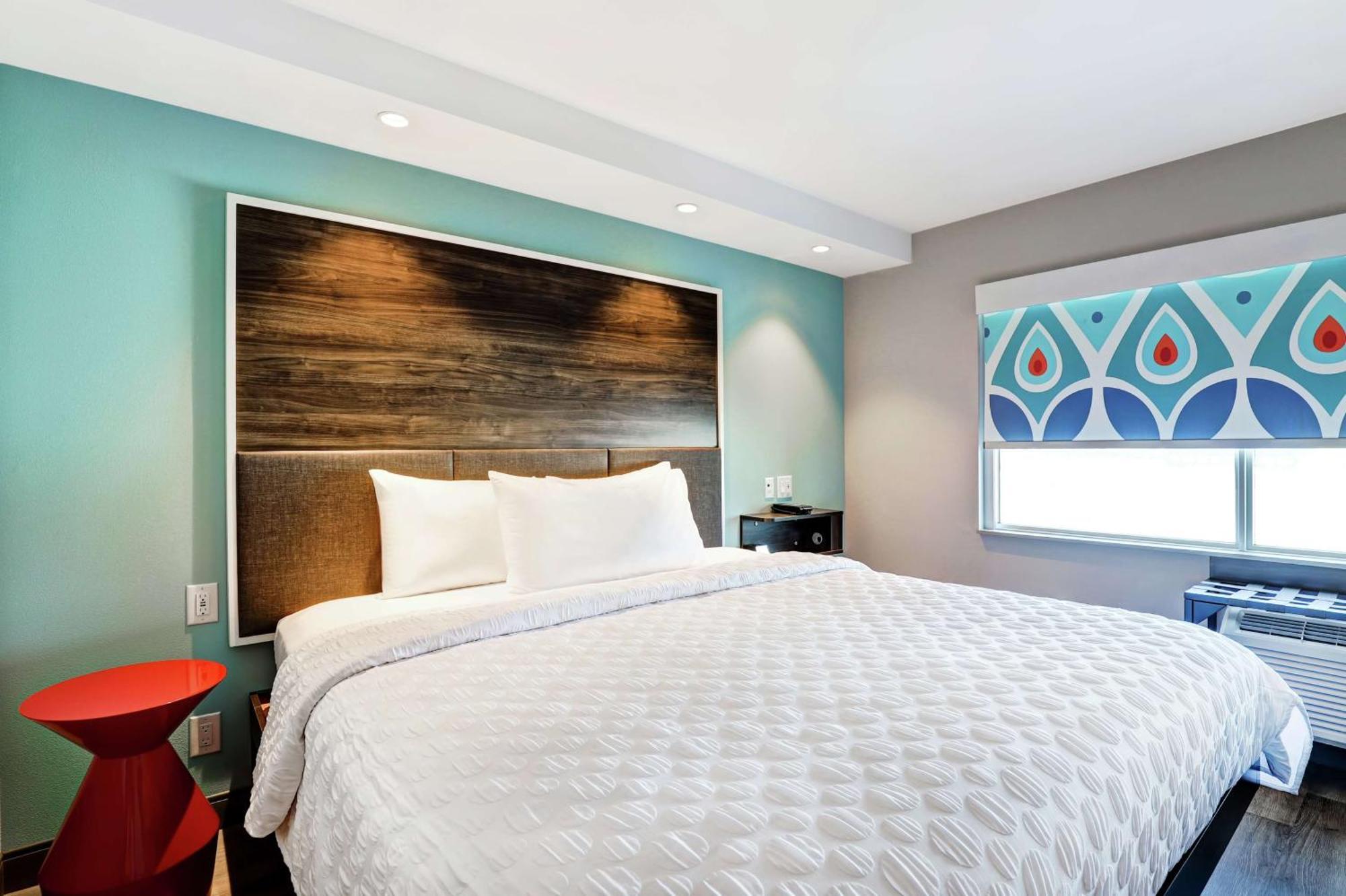 Tru By Hilton Edmonton Windermere Ngoại thất bức ảnh
