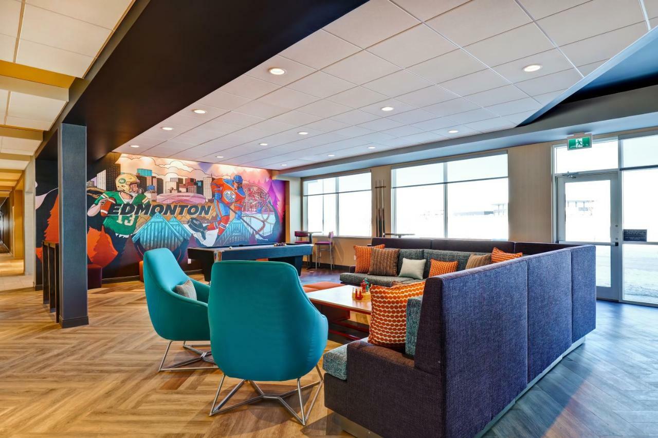 Tru By Hilton Edmonton Windermere Ngoại thất bức ảnh
