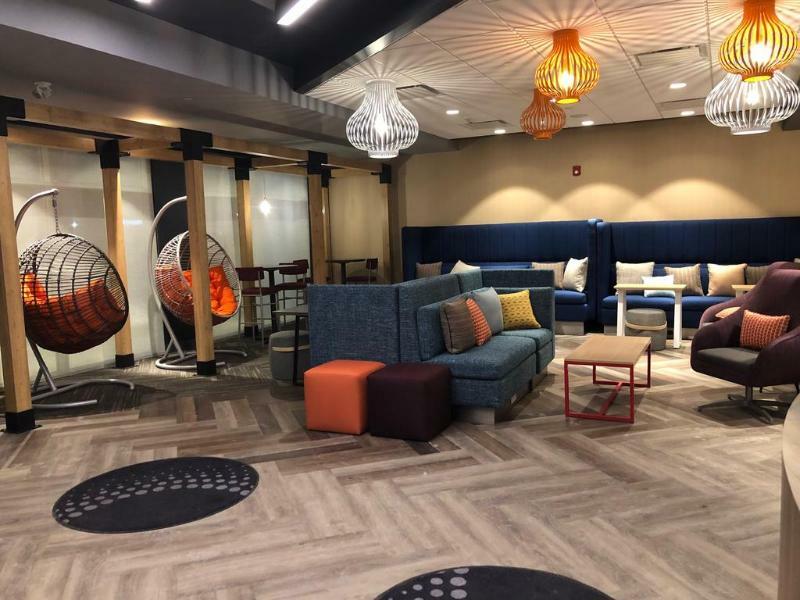 Tru By Hilton Edmonton Windermere Ngoại thất bức ảnh